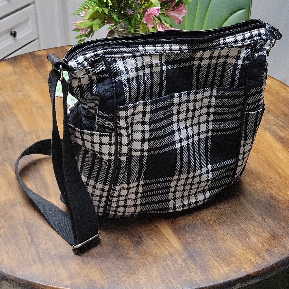 Stylish Black and White Plaid Bag